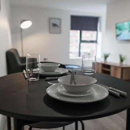 Modern 1 Bed Apartment In Liverpool Centre المظهر الخارجي الصورة