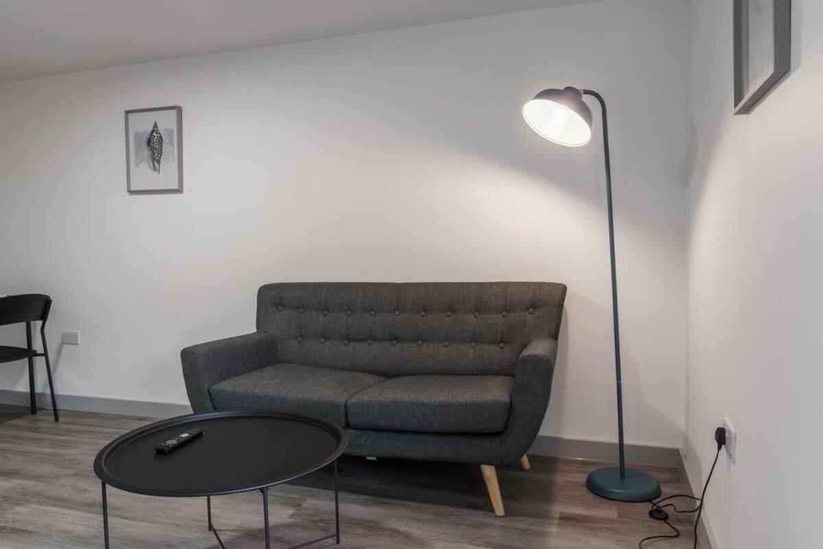 Modern 1 Bed Apartment In Liverpool Centre المظهر الخارجي الصورة
